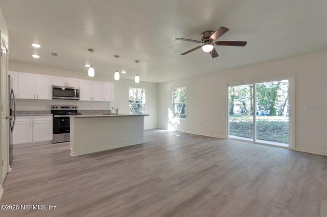 9162 4TH Avenue, Jacksonville, FL 32208