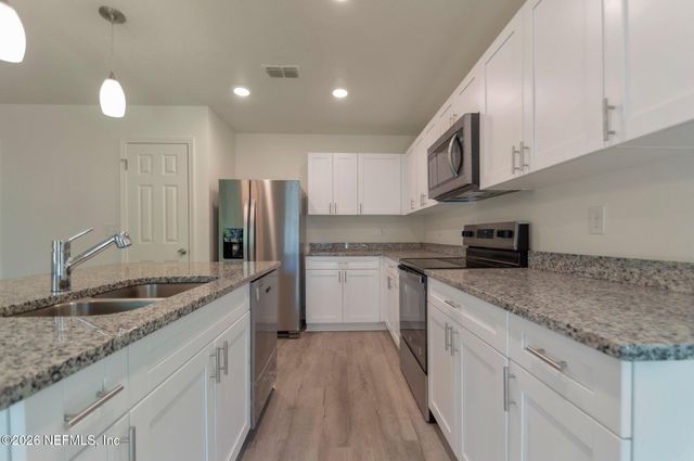 9162 4TH Avenue, Jacksonville, FL 32208