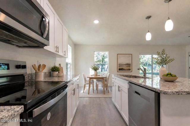 9162 4TH Avenue, Jacksonville, FL 32208
