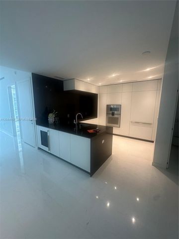 300 Biscayne Blvd Way 1909, Miami, FL 33131
