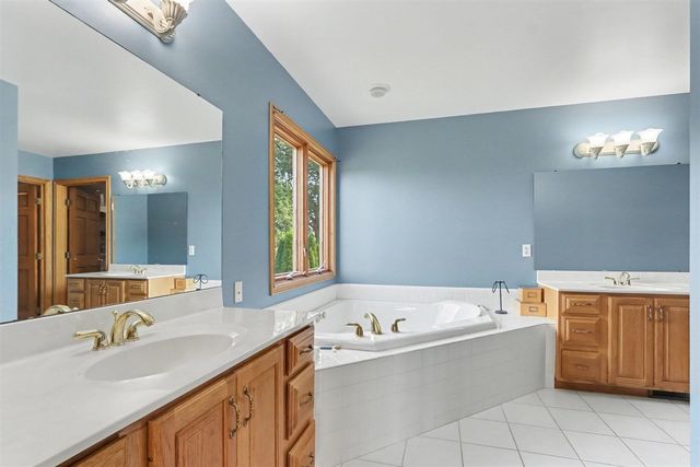6799 E Rs Avenue, Scotts, MI 49088