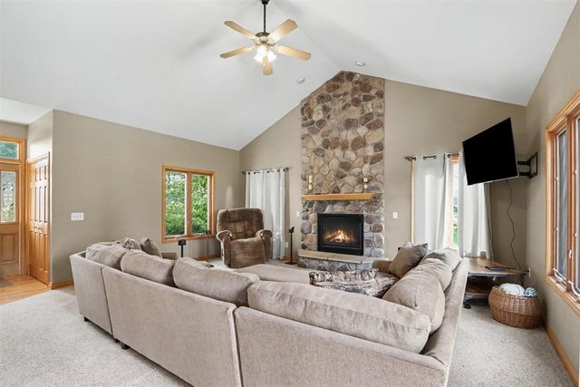 6799 E Rs Avenue, Scotts, MI 49088