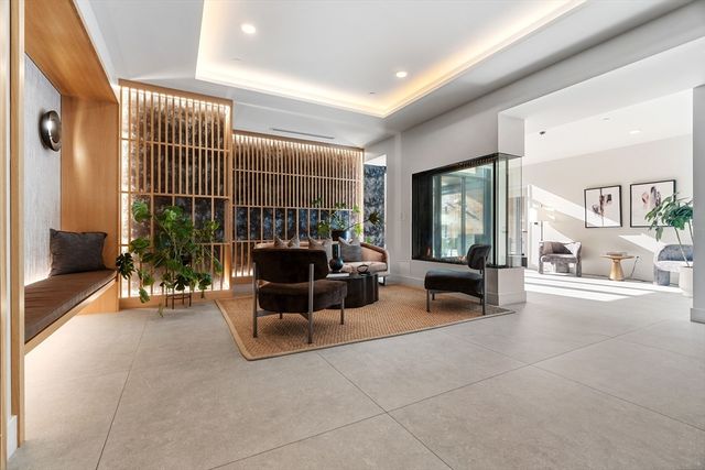 566 Columbus Ave 103, Boston, MA 02118