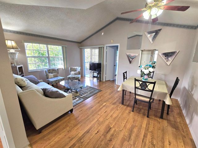 1606 SE Green Acres Circle 203, Port St Lucie, FL 34952