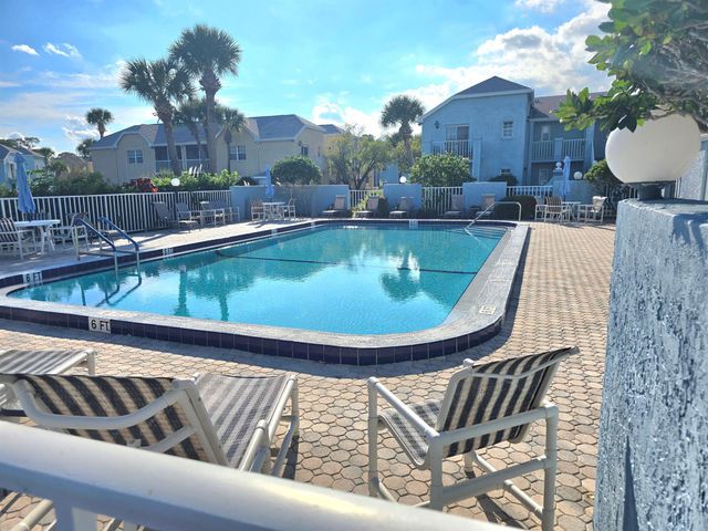 1606 SE Green Acres Circle 203, Port St Lucie, FL 34952