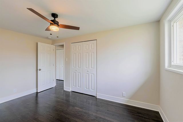 16039 Marian Drive, South Holland, IL 60473