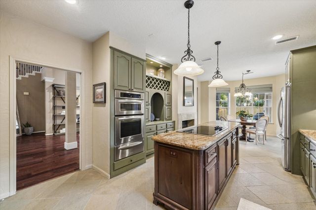 75 Stardust Place, The Woodlands, TX 77381
