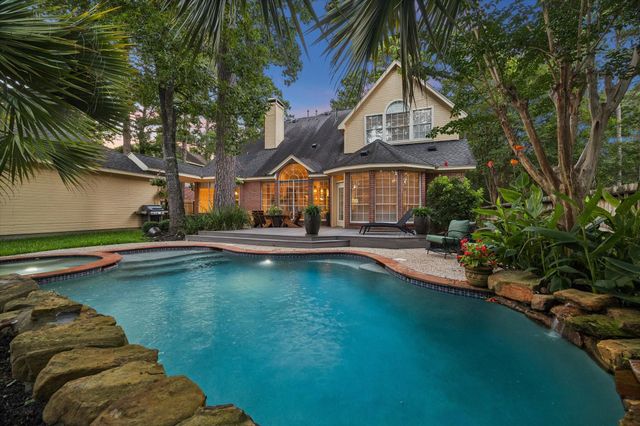 75 Stardust Place, The Woodlands, TX 77381