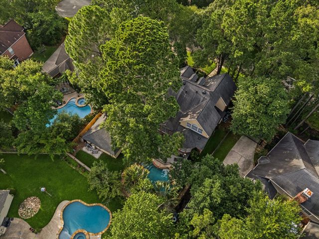 75 Stardust Place, The Woodlands, TX 77381