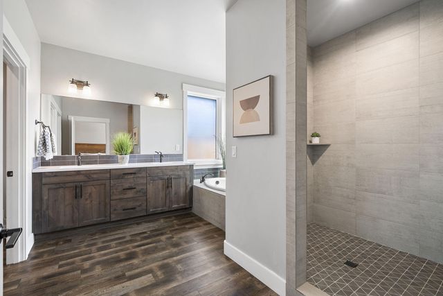 4176 SW Umatilla Avenue, Redmond, OR 97756