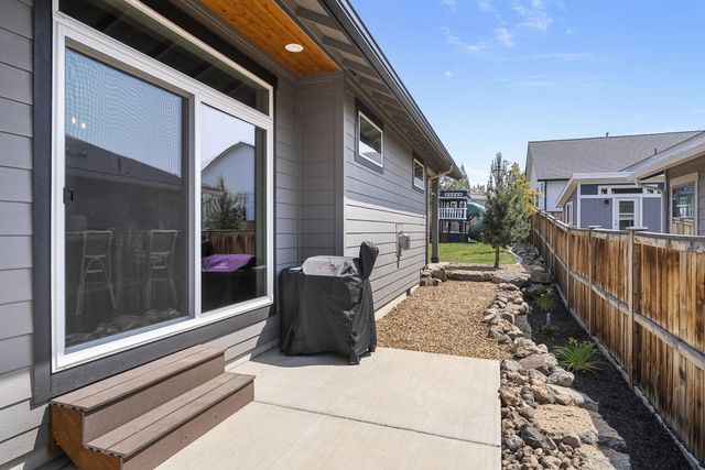 4176 SW Umatilla Avenue, Redmond, OR 97756