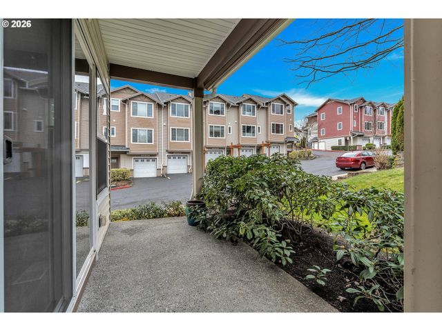 350 Nw 116TH Ave 101, Portland, OR 97229