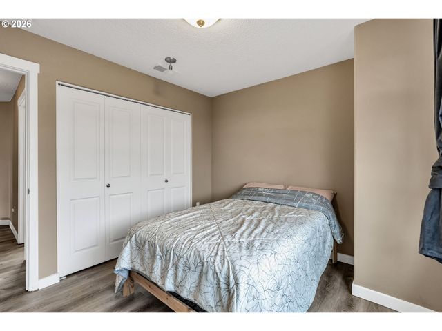 350 Nw 116TH Ave 101, Portland, OR 97229