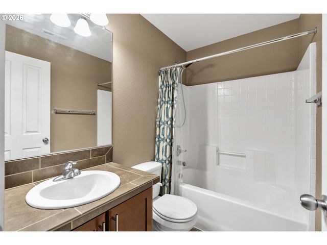 350 Nw 116TH Ave 101, Portland, OR 97229