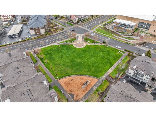 350 Nw 116TH Ave 101, Portland, OR 97229