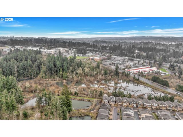 350 Nw 116TH Ave 101, Portland, OR 97229