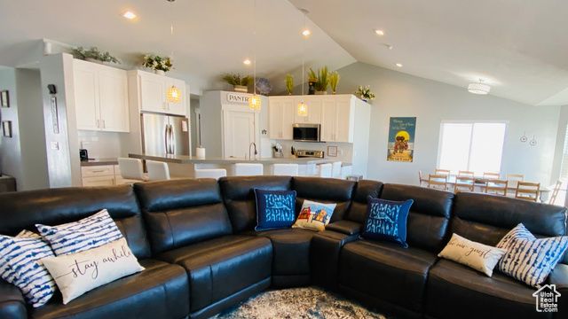 37 WEDGE WAY, Garden City, UT 84028