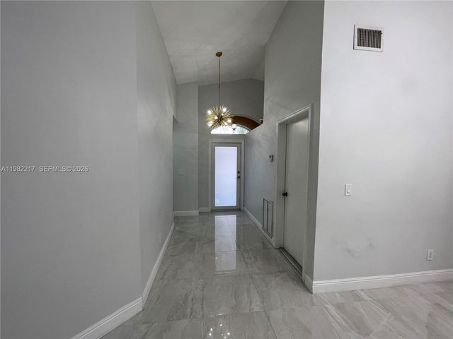 5544 NW 54th Cir, Coconut Creek, FL 33073