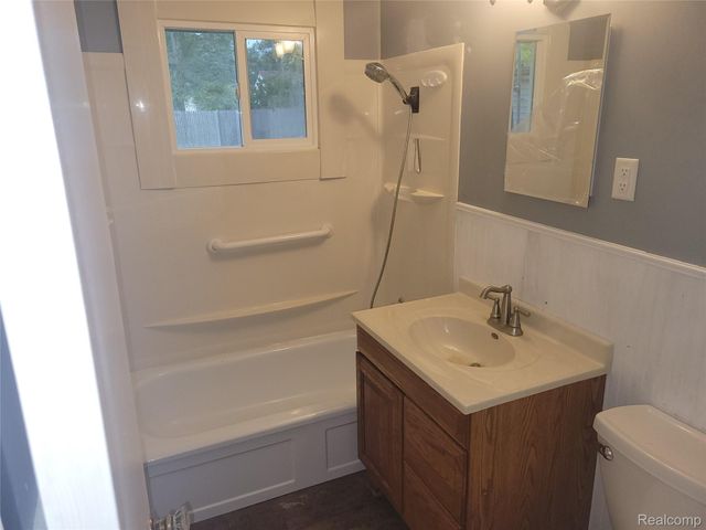 213 Broadway Boulevard, Battle Creek, MI 49037