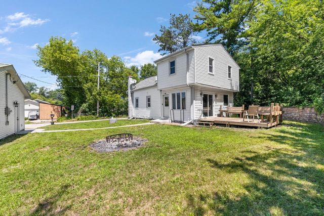 3541 Circle DRIVE, Hubertus, WI 53033