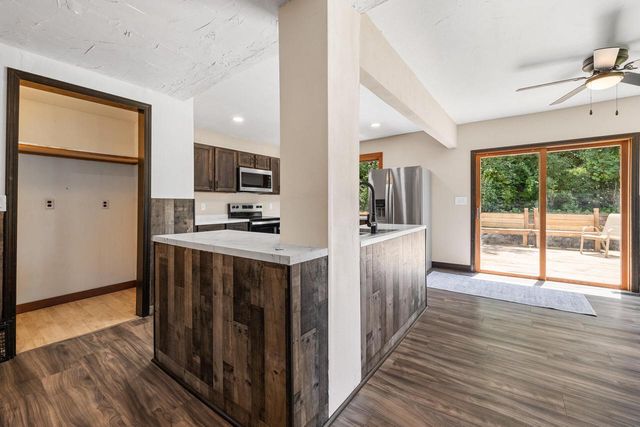 3541 Circle DRIVE, Hubertus, WI 53033