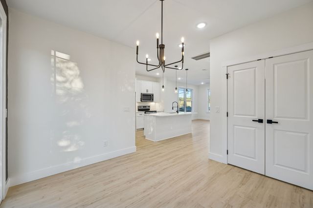 5295 Mathews Street, Springfield, TN 37172