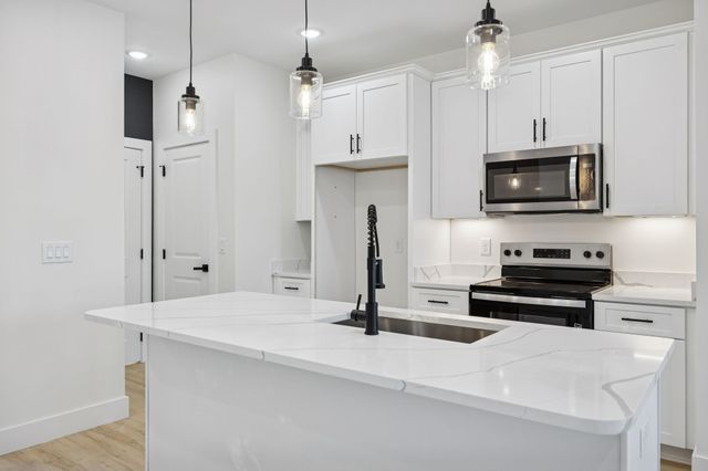 5295 Mathews Street, Springfield, TN 37172