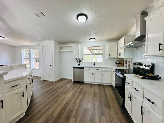 49 Parsons Valley, Conroe, TX 77303