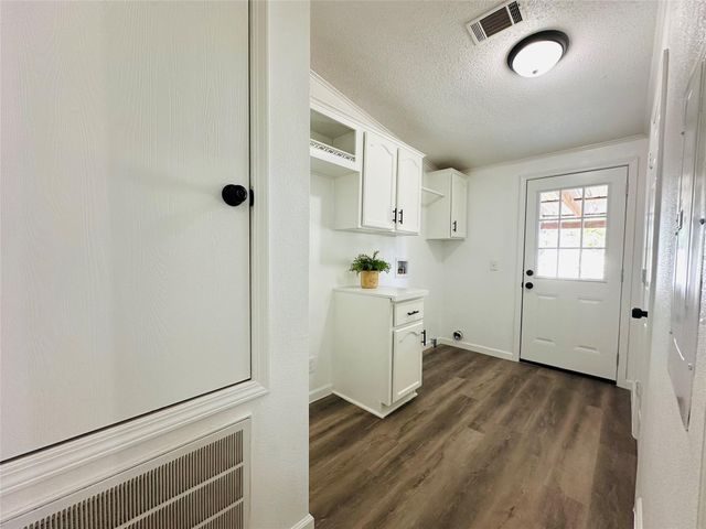 49 Parsons Valley, Conroe, TX 77303