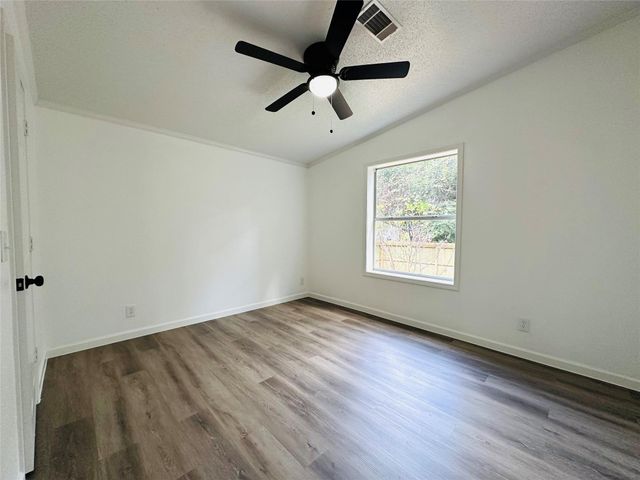 49 Parsons Valley, Conroe, TX 77303