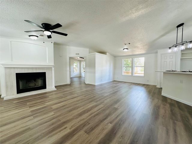 49 Parsons Valley, Conroe, TX 77303