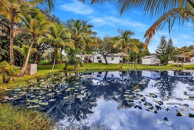 2931 SW 108th Way, Davie, FL 33328