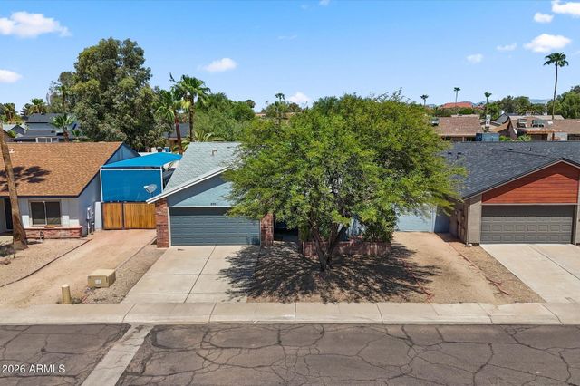 6902 E KATHLEEN Road, Scottsdale, AZ 85254
