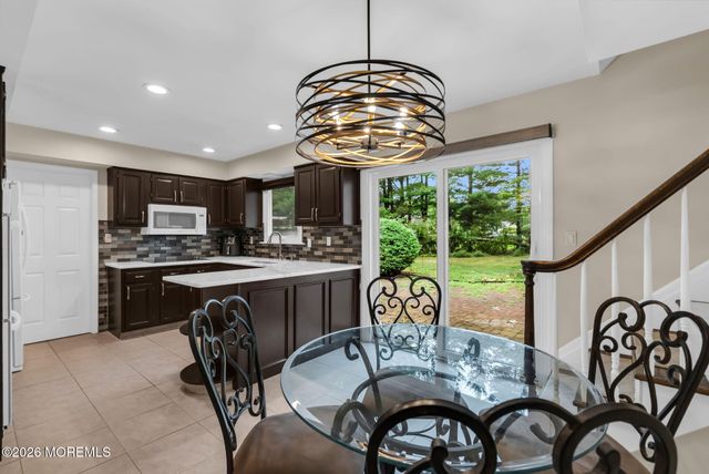 6 Hudson Bay Terrace, Marlboro, NJ 07746