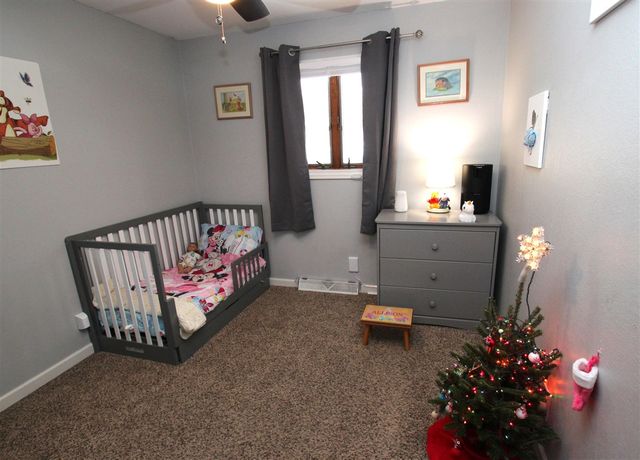 313 N Linden Avenue, Fremont, MI 49412