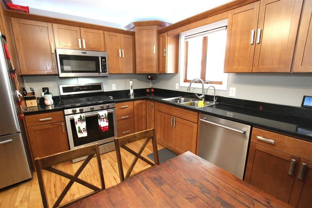 313 N Linden Avenue, Fremont, MI 49412