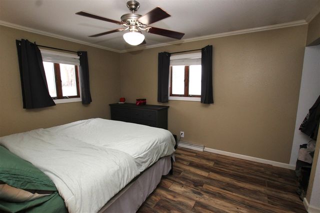 313 N Linden Avenue, Fremont, MI 49412