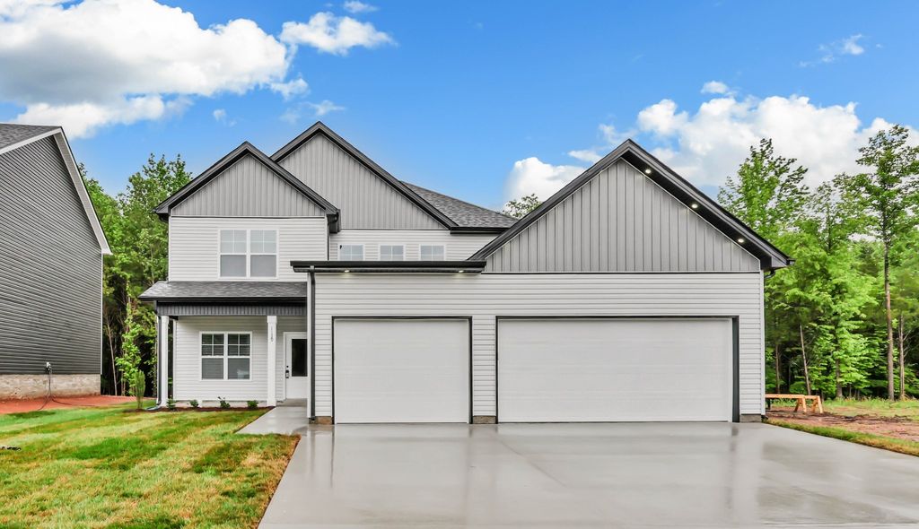 154 Monaghan Dr, Clarksville, TN 37042