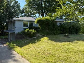 16734 Rynearson Road, Buchanan Twp, MI 49107