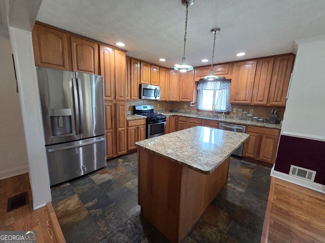 160 Fox Meadow Drive, Covington, GA 30016