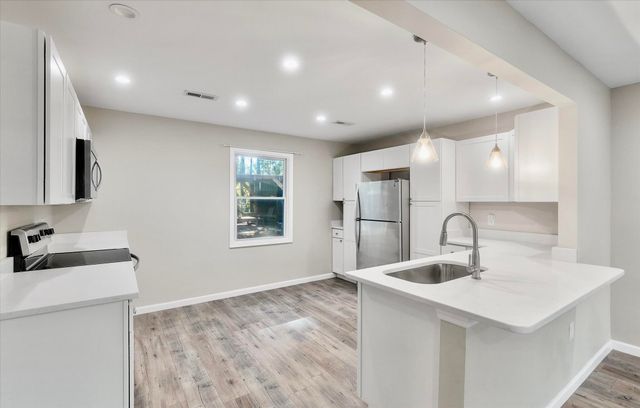 960 Savage Road, Charleston, SC 29414