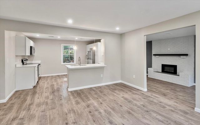 960 Savage Road, Charleston, SC 29414