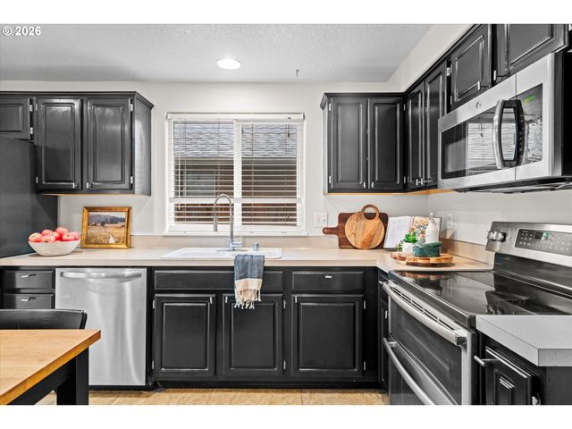 17620 Se 17TH Cir, Vancouver, WA 98683