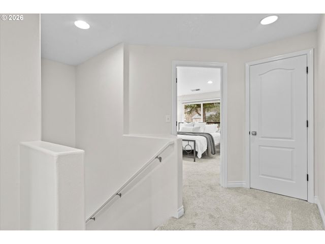 17620 Se 17TH Cir, Vancouver, WA 98683