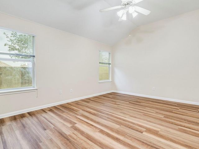 157 Maplewood S, Kyle, TX 78640