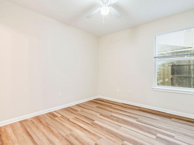 157 Maplewood S, Kyle, TX 78640