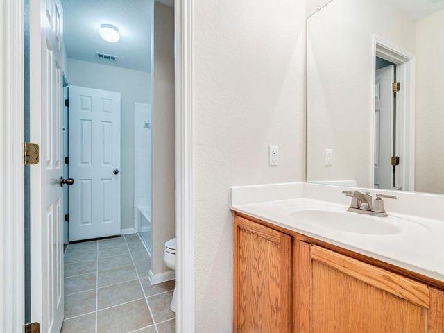 157 Maplewood S, Kyle, TX 78640