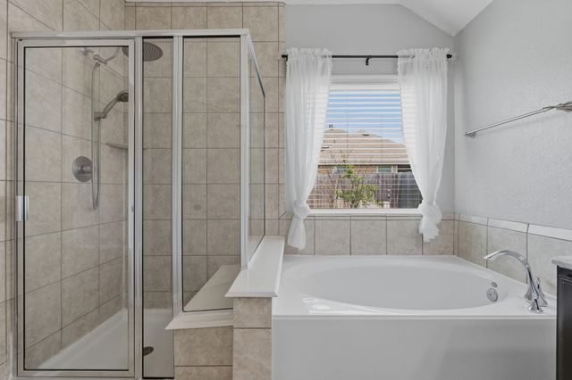 13203 Davenport Hills Lane, Humble, TX 77346