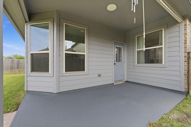 13203 Davenport Hills Lane, Humble, TX 77346