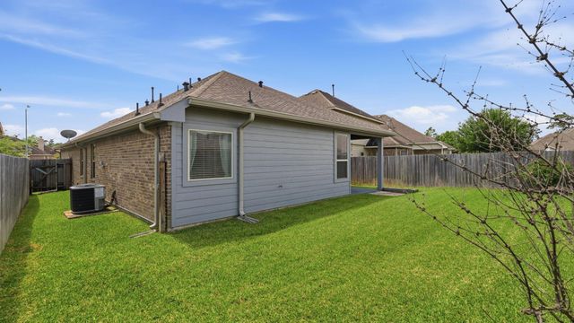 13203 Davenport Hills Lane, Humble, TX 77346